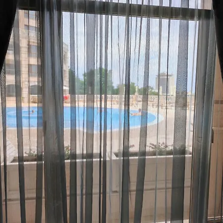 Cabacum Beach апартамент голубая лагуна Varna